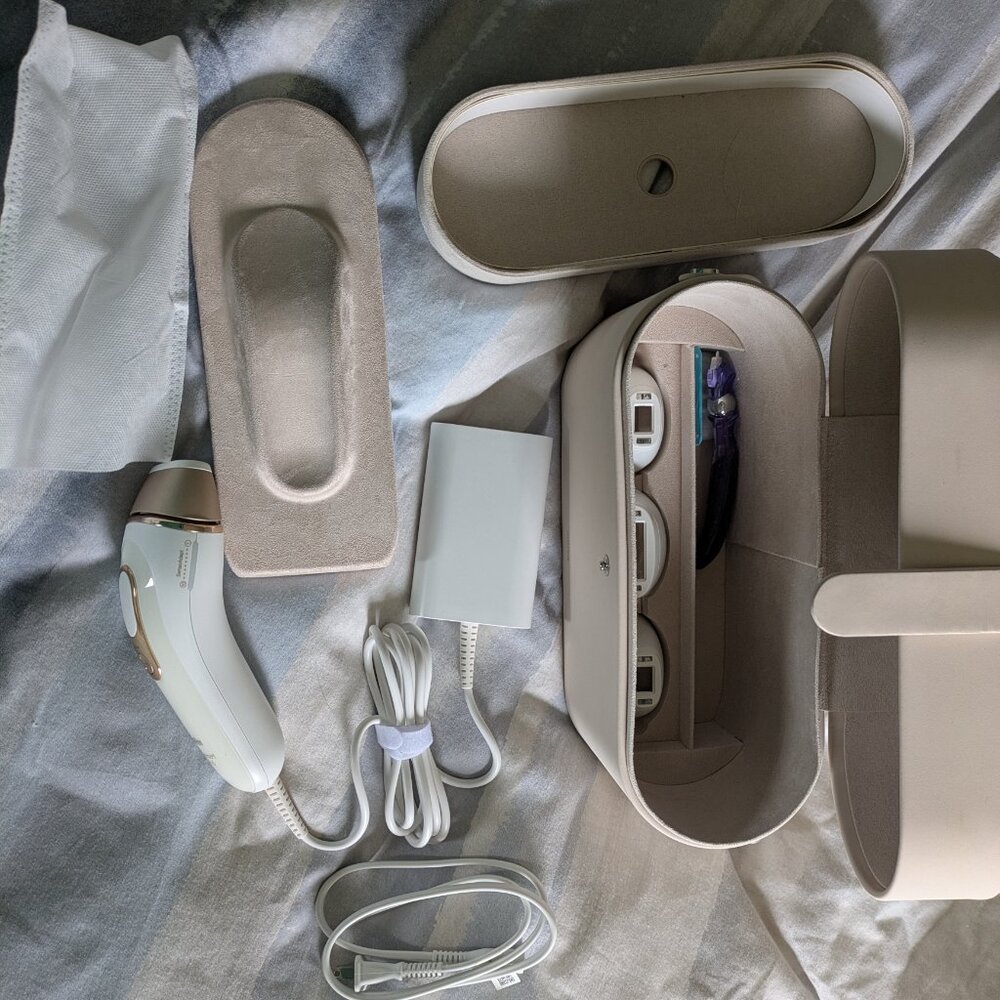 Braun Silk·expert Pro 5 IPL: 4 Caps and Vanity Case, PL5347 - Picture 2 of 7